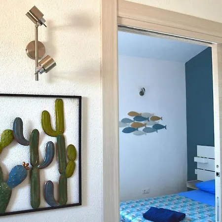 Olas, 500m From The Sea With Private Pool Semesterbostad