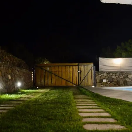 Olas, 500m From The Sea With Private Pool Agrustos