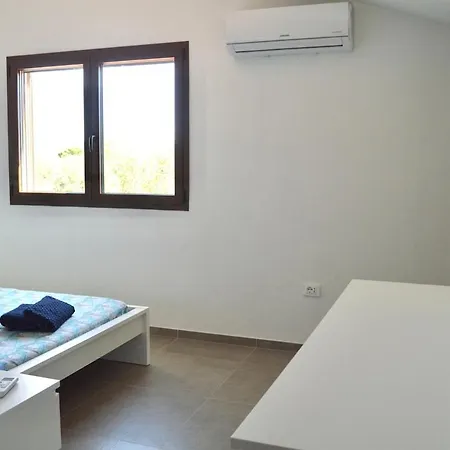 Olas, 500m From The Sea With Private Pool * Agrustos