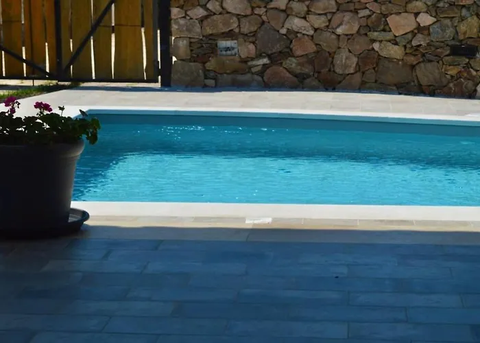 Olas, 500m From The Sea With Private Pool Nyaraló