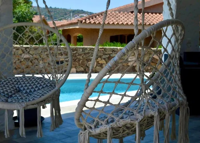 Nyaraló Olas, 500m From The Sea With Private Pool