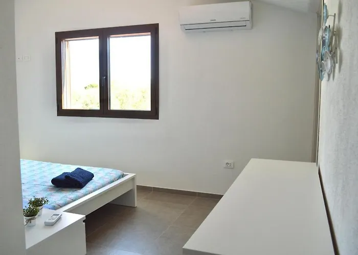 Olas, 500m From The Sea With Private Pool * Agrustos